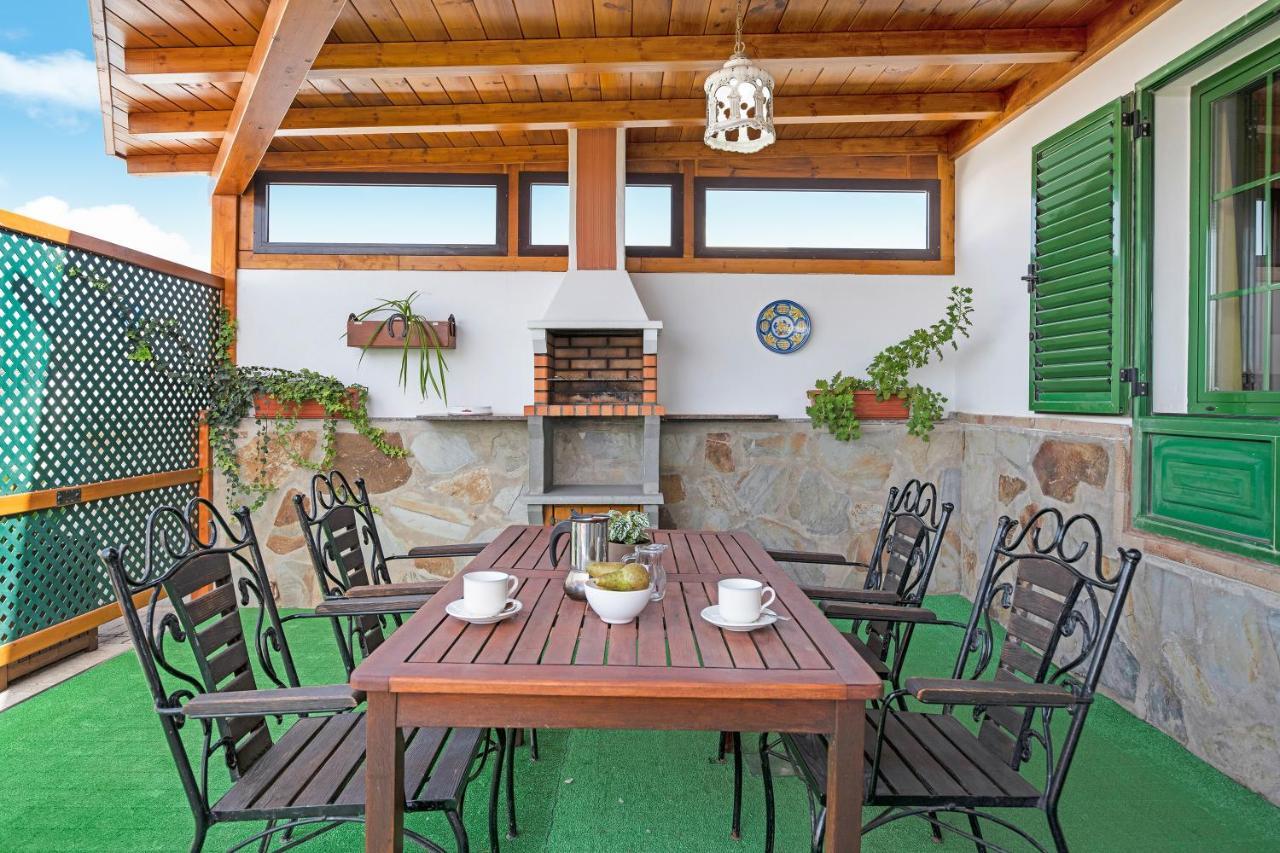La Casona Villa Tías Екстериор снимка